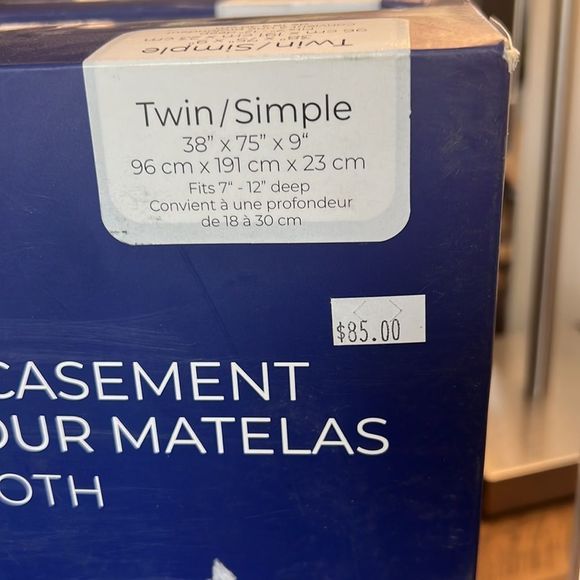 PROTECT-A-BED® MATTRESS ENCASEMENT WATERPROOF MATTRESS PROTECTOR - Picture 6 of 7